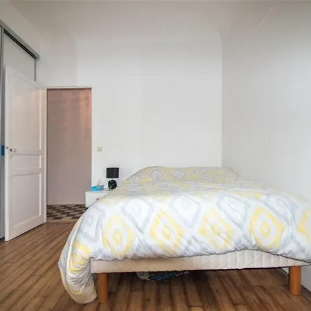 Splendid Spacious Apt At Les Batignolles Parigi